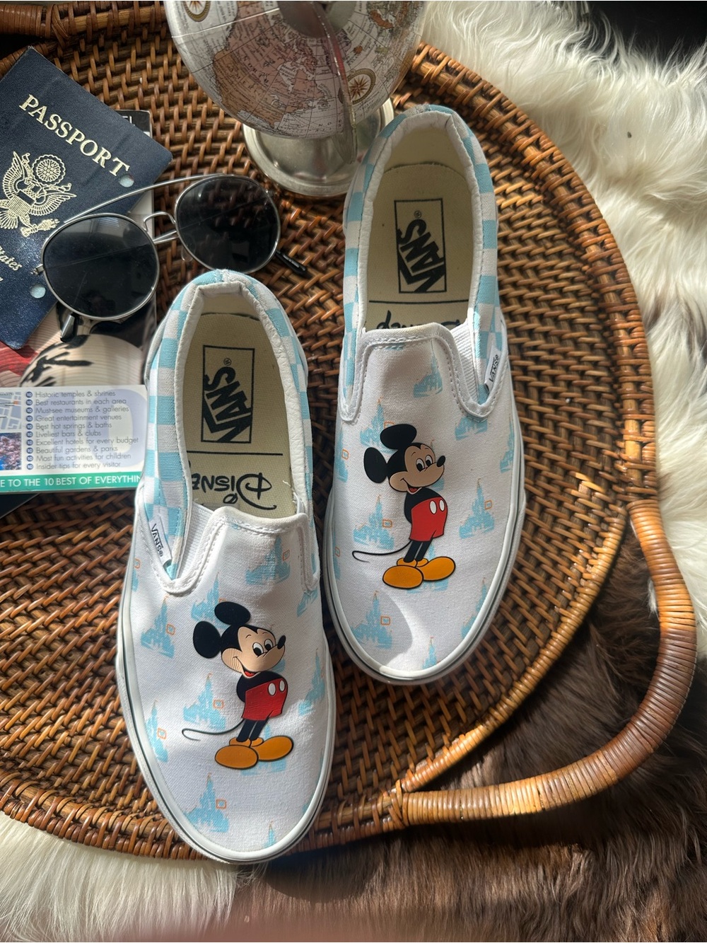 Disney x Vans Mickey Mouse 50th Anniversary Slip on Shoes Women’s Size 7.5